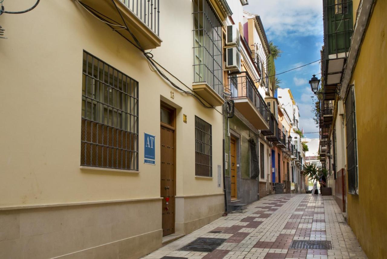 Sea & Wave La Casita De Hinestrosa Apartments Malaga Exterior photo